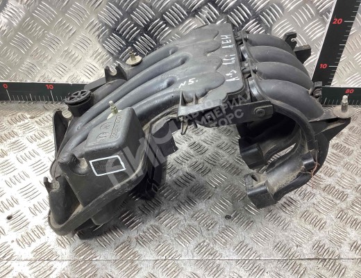 Коллектор впускной Audi A3 I (8L) 1996-2000  Audi A3 A3 I (8L) 1996-2000