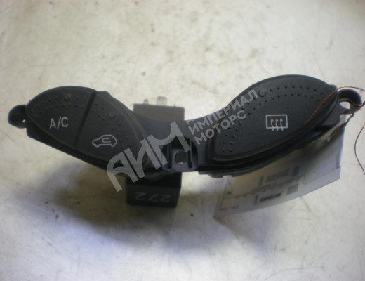 Кнопка подогрева заднего стекла Ford Focus I 1998-2001  Ford Focus Focus I 1998-2001