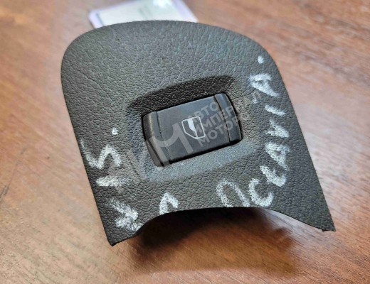 Кнопка стеклоподъемника Skoda Octavia A4 Tour (1U) 1996-2010  Skoda Octavia Octavia A4 Tour (1U) 1996-2010