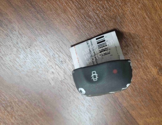 Кнопка центрального замка Renault Megane I 1995-2002  Renault Megane Megane I 1995-2002