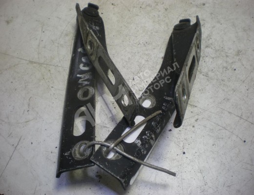 Петля капота левая Volkswagen Caddy II (9K) 1995-2003  Volkswagen Caddy Caddy II (9K) 1995-2003