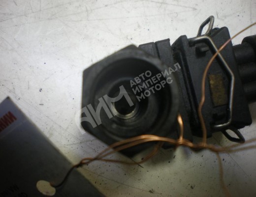 Датчик скорости Volkswagen Transporter T4 (7D) 1990-1997  Volkswagen Transporter Transporter T4 (7D) 1990-1997