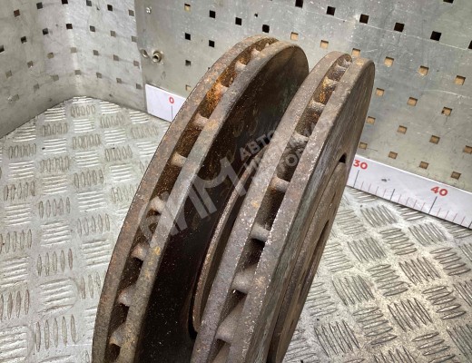 Диск тормозной передний Volkswagen Golf IV (1J) 1997-2004  Volkswagen Golf Golf IV (1J) 1997-2004