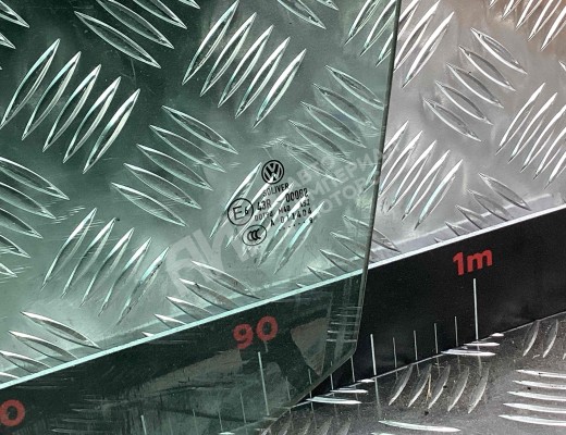 Стекло двери передней левой Volkswagen Passat B6 (3C) 2005-2010  Volkswagen Passat Passat B6 (3C) 2005-2010