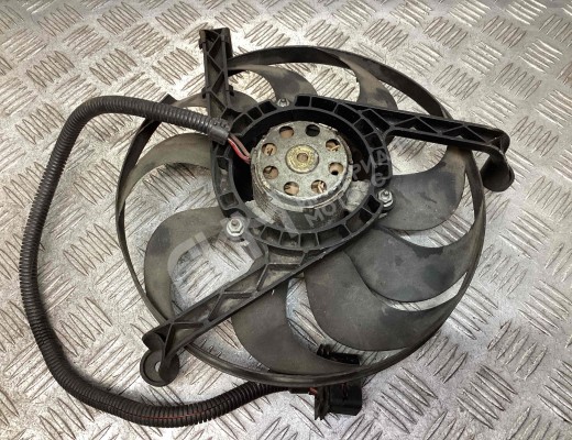 Вентилятор кондиционера Volkswagen Golf IV (1J) 1997-2004  Volkswagen Golf Golf IV (1J) 1997-2004