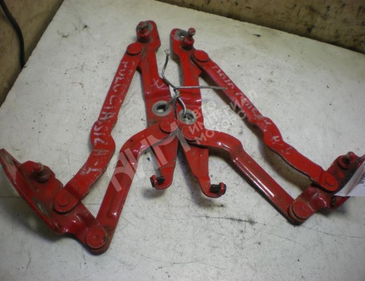 Петля крышки багажника Volkswagen Passat B5 (3B) 1996-2000  Volkswagen Passat Passat B5 (3B) 1996-2000