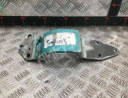 Петля двери задней левой Nissan Serena (C23) 1991-2001  Nissan Serena Serena (C23) 1991-2001