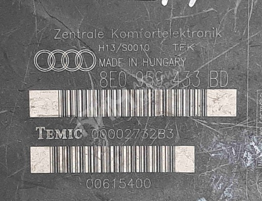 Блок комфорта Audi A4 B6 (8EC, 8E5) 2000-2004  Audi A4 A4 B6 (8EC, 8E5) 2000-2004