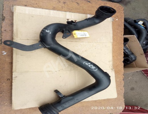 Патрубок интеркулера Volkswagen Golf V (1K) 2004-2009  Volkswagen Golf Golf V (1K) 2004-2009