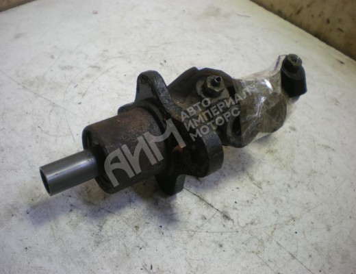 Цилиндр тормозной главный Volkswagen Golf III (1H) 1991-1997  Volkswagen Golf Golf III (1H) 1991-1997