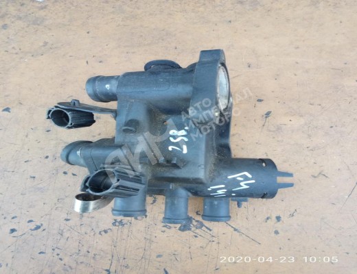 Корпус термостата Volkswagen Golf IV (1J) 1997-2004  Volkswagen Golf Golf IV (1J) 1997-2004