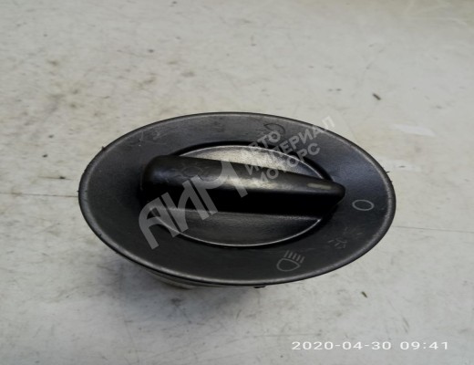 Переключатель света Volkswagen Passat B5 (3B) 1996-2000  Volkswagen Passat Passat B5 (3B) 1996-2000