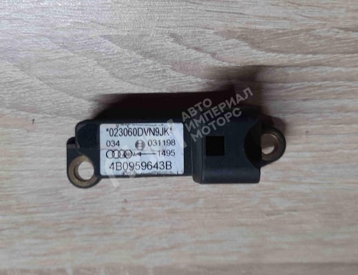 Датчик AirBag Audi A6 C5 (4B) 1997-2001  Audi A6 A6 C5 (4B) 1997-2001