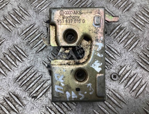Замок двери передней правой Volkswagen Passat B3 1988-1993  Volkswagen Passat Passat B3 1988-1993