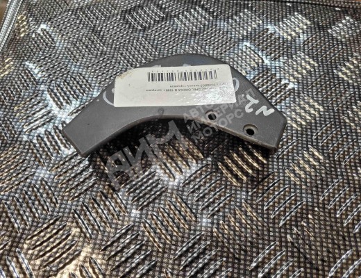 Накладка на порог Opel Omega B 1994-1999  Opel Omega Omega B 1994-1999