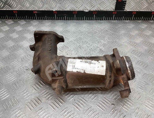 Катализатор Toyota Avensis I (T220) 1997-2003  Toyota Avensis Avensis I (T220) 1997-2003