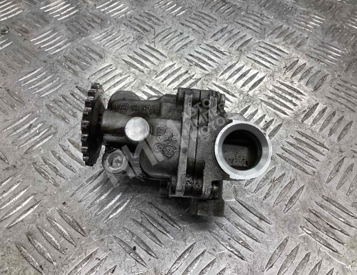 Насос масляный Volkswagen Polo IV (9N) 2001-2005  Volkswagen Polo Polo IV (9N) 2001-2005
