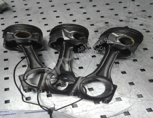 Поршень Volkswagen Polo IV (9N) 2001-2005  Volkswagen Polo Polo IV (9N) 2001-2005