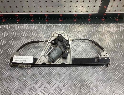 Стеклоподъемник задний правый Mercedes S (W220) 1998-2002  Mercedes S S (W220) 1998-2002