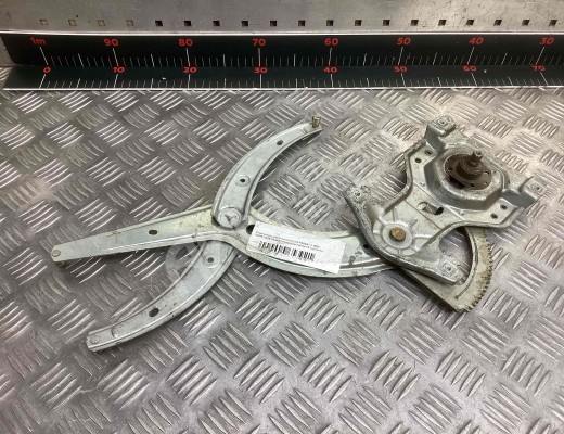 Стеклоподъемник передний правый Volkswagen Passat B3 1988-1993  Volkswagen Passat Passat B3 1988-1993