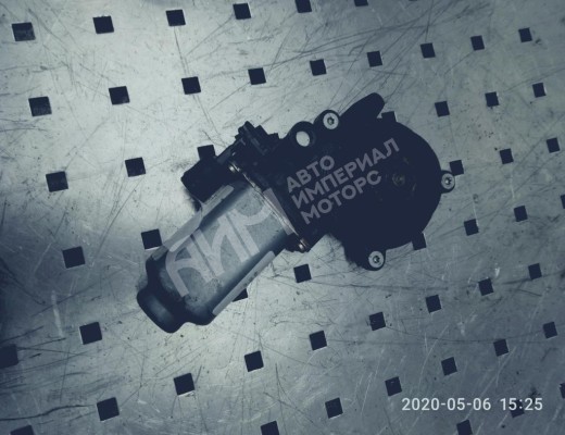 Моторчик стеклоподъемника передний правый Renault Scenic I (JA) 1996-1999  Renault Scenic Scenic I (JA) 1996-1999