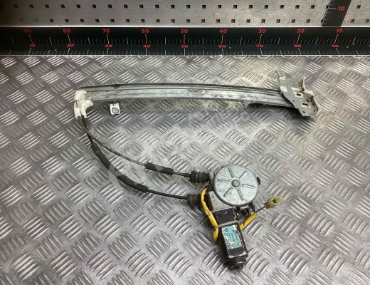 Стеклоподъемник задний левый Kia Clarus (K9A, GC) 1996-2001  Kia Clarus Clarus (K9A, GC) 1996-2001