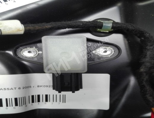 Датчик удара Volkswagen Passat B6 (3C) 2005-2010  Volkswagen Passat Passat B6 (3C) 2005-2010