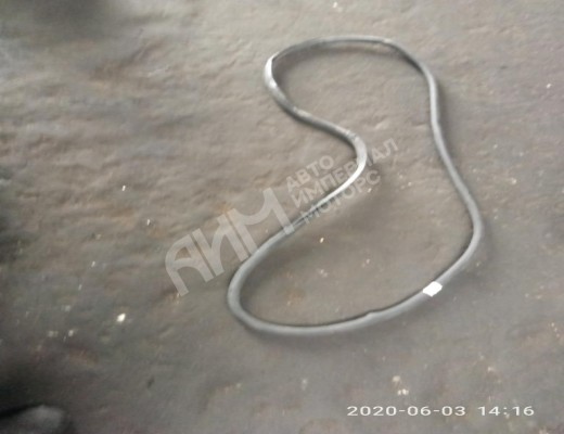 Уплотнитель двери передней левой Volkswagen Touran I (1T) 2003-2006  Volkswagen Touran Touran I (1T) 2003-2006
