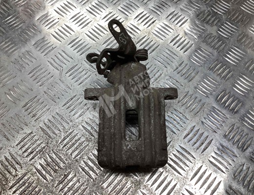 Суппорт задний правый Audi A3 II (8P) 2003-2005  Audi A3 A3 II (8P) 2003-2005