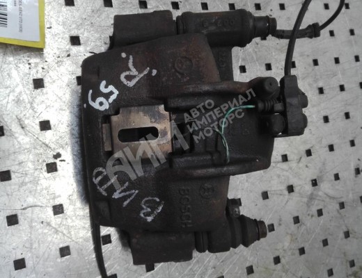 Суппорт передний правый Mercedes Vito I (W638) 1996-2003  Mercedes Vito Vito I (W638) 1996-2003