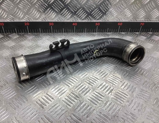 Патрубок турбины Volkswagen Golf V (1K) 2004-2009  Volkswagen Golf Golf V (1K) 2004-2009
