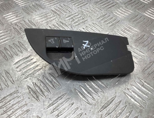 Кнопка (выключатель) Audi A4 B6 (8EC, 8E5) 2000-2004  Audi A4 A4 B6 (8EC, 8E5) 2000-2004