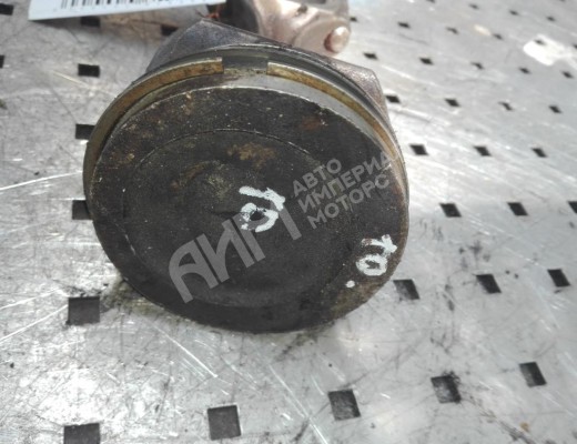 Поршень Volkswagen Passat B5 (3B) 1996-2000  Volkswagen Passat Passat B5 (3B) 1996-2000
