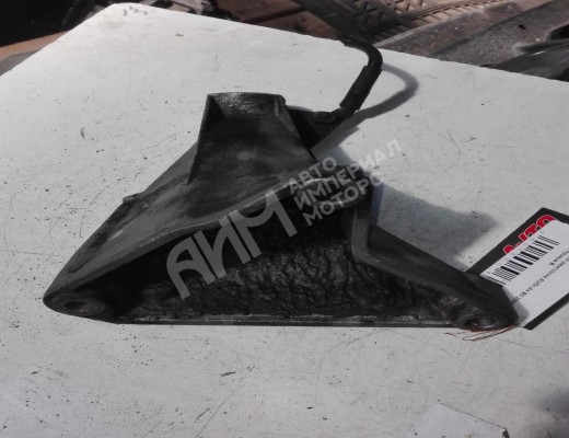Кронштейн двигателя Audi A4 B5 (8D) 1999-2001 рестайлинг  Audi A4 A4 B5 (8D) 1999-2001 рестайлинг
