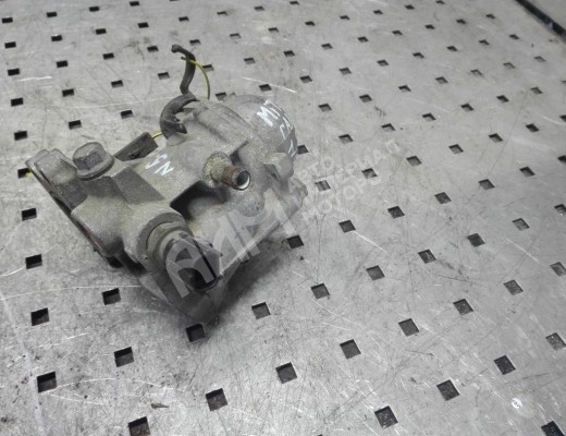 Корпус термостата Mitsubishi Galant VII 1992-1996  Mitsubishi Galant Galant VII 1992-1996