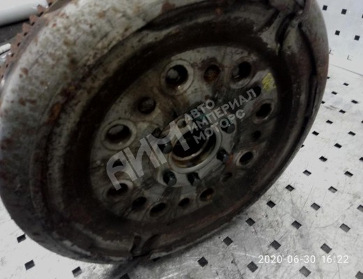 Маховик Volkswagen Golf V (1K) 2004-2009  Volkswagen Golf Golf V (1K) 2004-2009