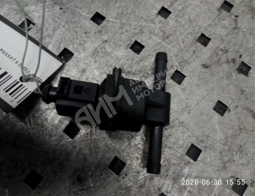 Датчик температуры Volkswagen Passat B6 (3C) 2005-2010  Volkswagen Passat Passat B6 (3C) 2005-2010