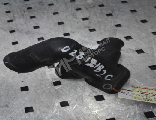 Фланец (тройник) системы охлаждения Volkswagen Golf III (1H) 1991-1997  Volkswagen Golf Golf III (1H) 1991-1997