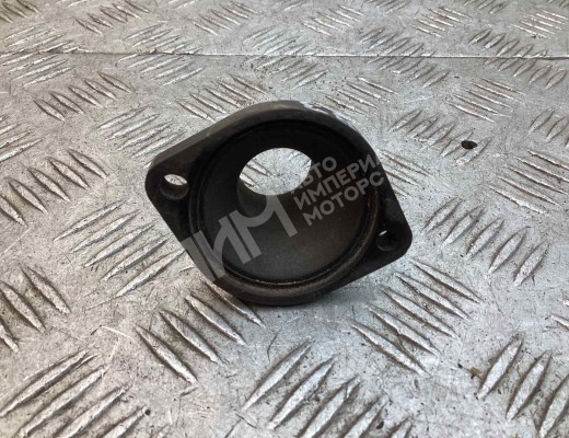 Фланец (тройник) системы охлаждения Citroen Xsara I 1997-2004  Citroen Xsara Xsara I 1997-2004