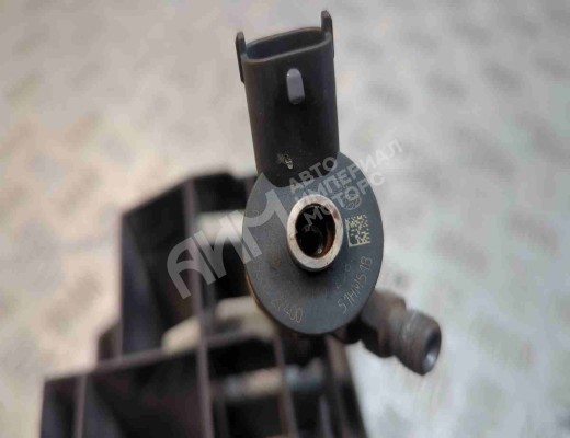 Форсунка Hyundai Sonata V (NF) 2005-2010  Hyundai Sonata Sonata V (NF) 2005-2010
