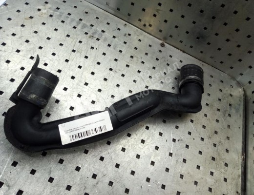 Патрубок интеркулера Citroen X. Picasso (N68) 1999-2010  Citroen Xsara Picasso X. Picasso (N68) 1999-2010
