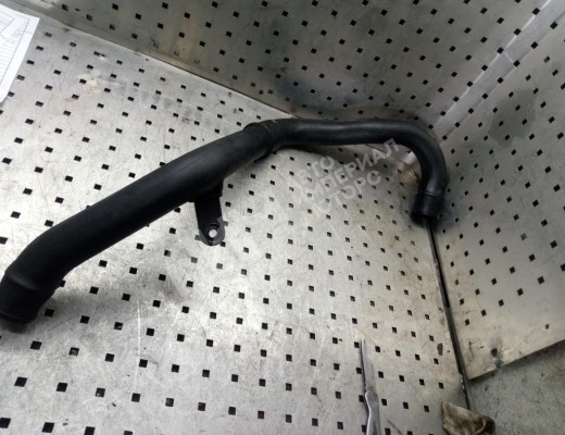 Патрубок впускного коллектора Renault Laguna I (X56) 1993-2001  Renault Laguna Laguna I (X56) 1993-2001