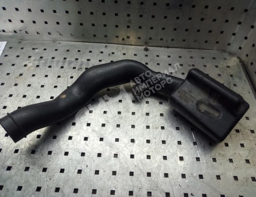 Патрубок впускного коллектора Opel Sintra 1996-1999  Opel Sintra Sintra 1996-1999