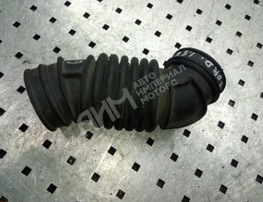 Патрубок воздушного фильтра Ford Escort VI 1995-2000  Ford Escort Escort VI 1995-2000