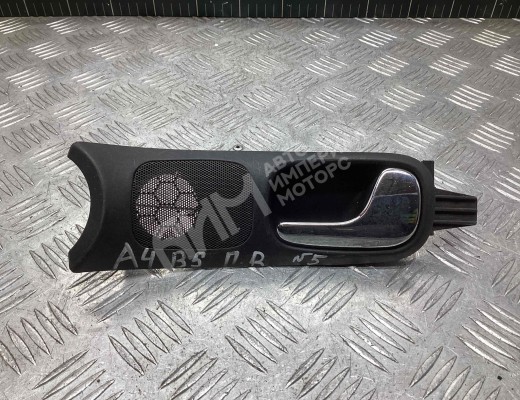 Ручка внутренняя передняя правая Audi A4 B5 (8D) 1994-1999  Audi A4 A4 B5 (8D) 1994-1999