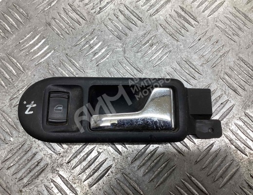 Ручка внутренняя передняя правая Volkswagen Passat B5 (3B) 1996-2000  Volkswagen Passat Passat B5 (3B) 1996-2000