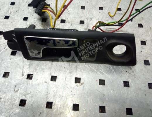 Ручка внутренняя передняя правая Audi 100 C4 (4A) 1990-1995  Audi 100 100 C4 (4A) 1990-1995