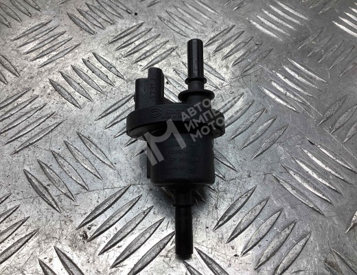 Клапан вентиляции топливного бака Renault Laguna II (X74) 2001-2005  Renault Laguna Laguna II (X74) 2001-2005