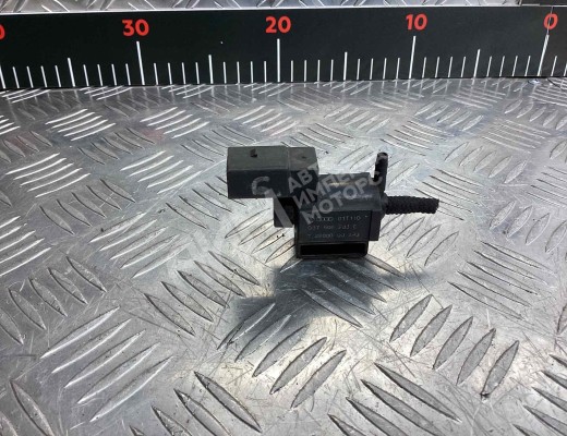 Клапан электромагнитный Audi A4 B6 (8EC, 8E5) 2000-2004  Audi A4 A4 B6 (8EC, 8E5) 2000-2004