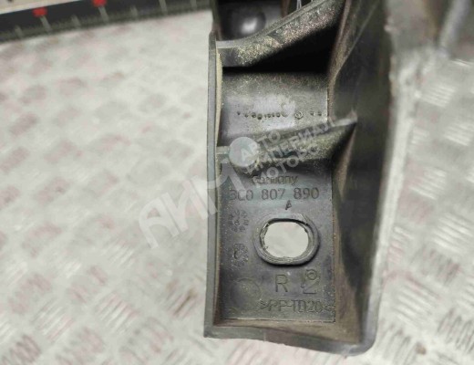 Кронштейн крепления бампера переднего Volkswagen Passat B6 (3C) 2005-2010  Volkswagen Passat Passat B6 (3C) 2005-2010